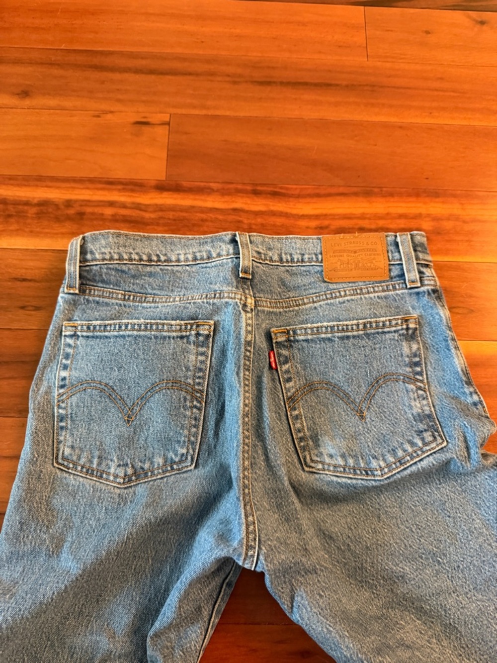 Levi’s Jeans - Picture 3 of 3